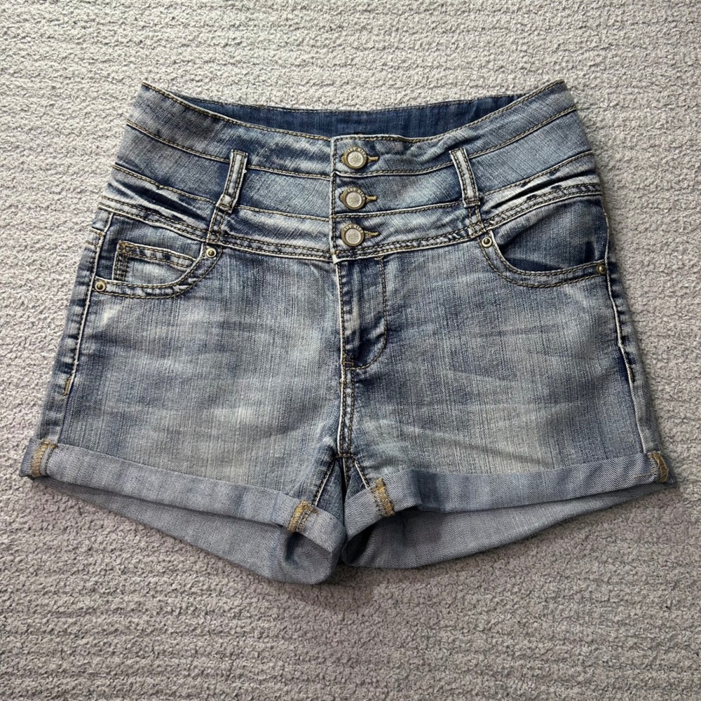1st Kiss Denim Shorts High Waisted Triple Button Size 7 Y2K Streetwear Retro